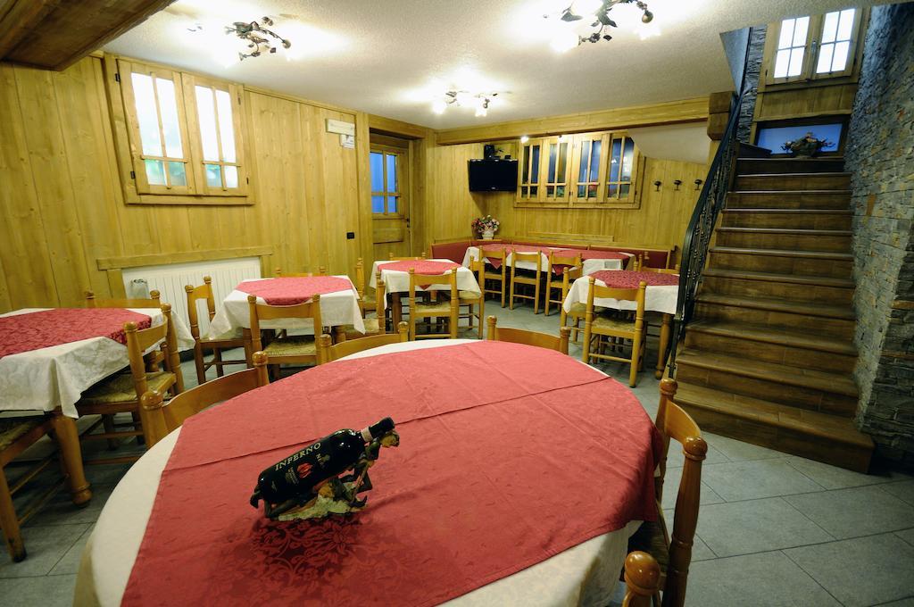 Apartmán Casa Viola Isolaccia Exteriér fotografie