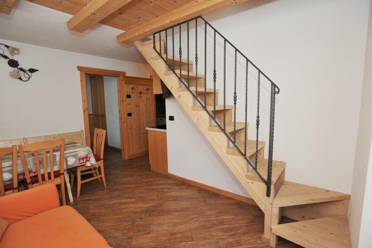 Apartmán Casa Viola Isolaccia Exteriér fotografie