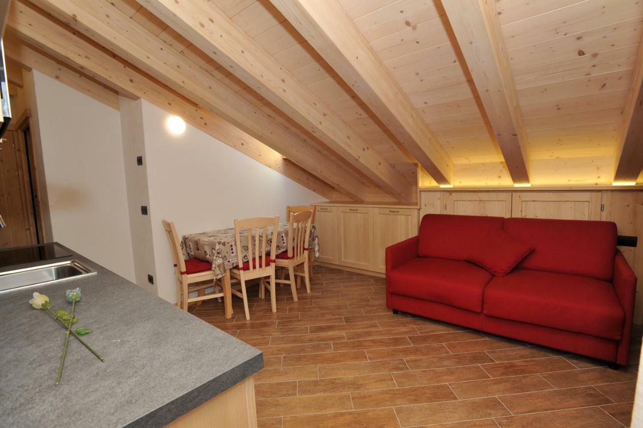 Apartmán Casa Viola Isolaccia Exteriér fotografie