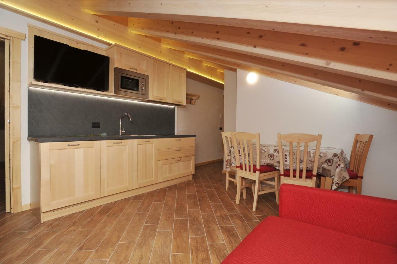 Apartmán Casa Viola Isolaccia Exteriér fotografie