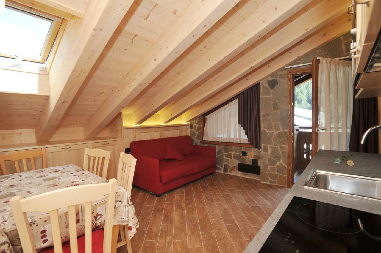 Apartmán Casa Viola Isolaccia Exteriér fotografie