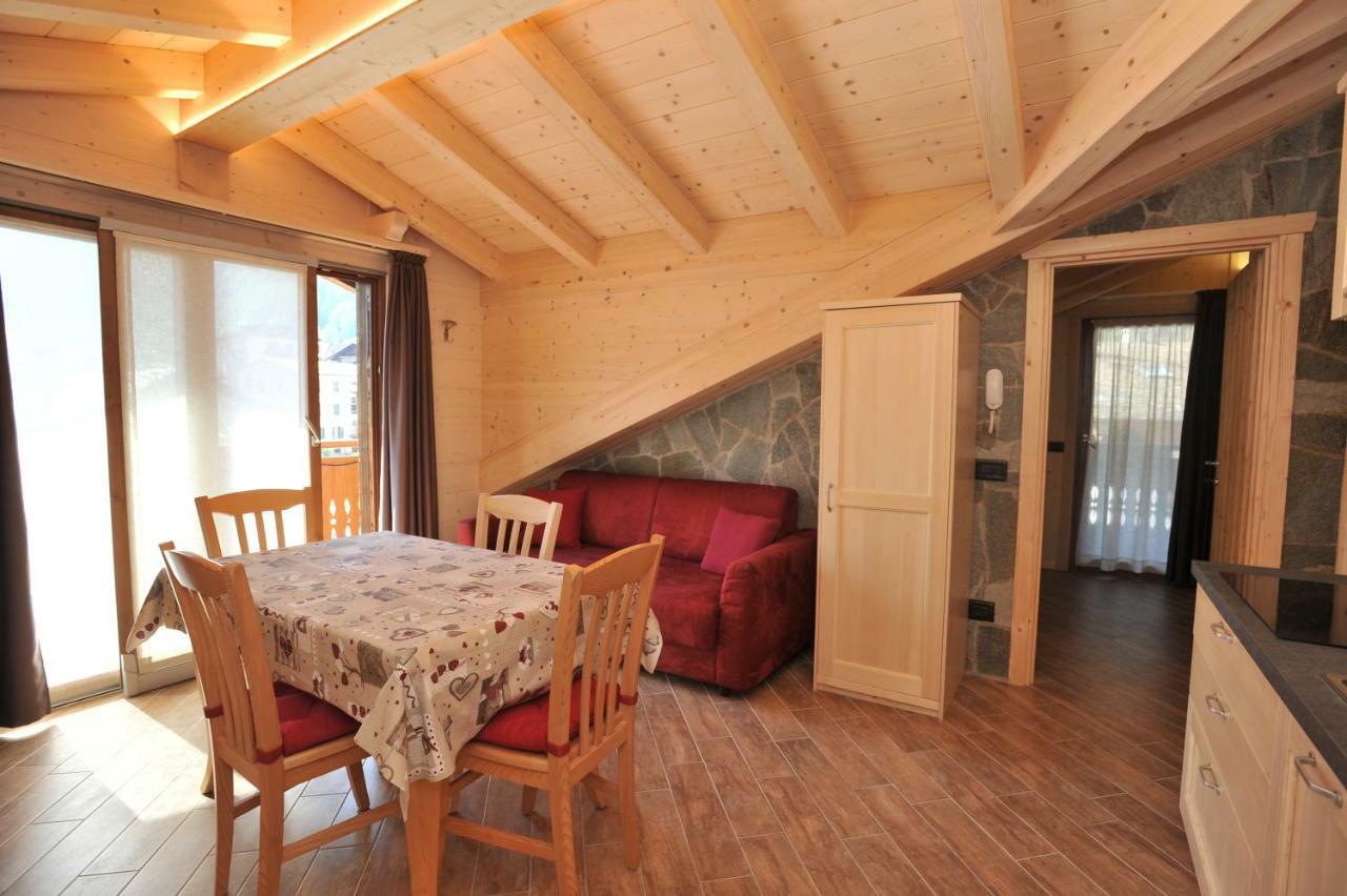 Apartmán Casa Viola Isolaccia Exteriér fotografie