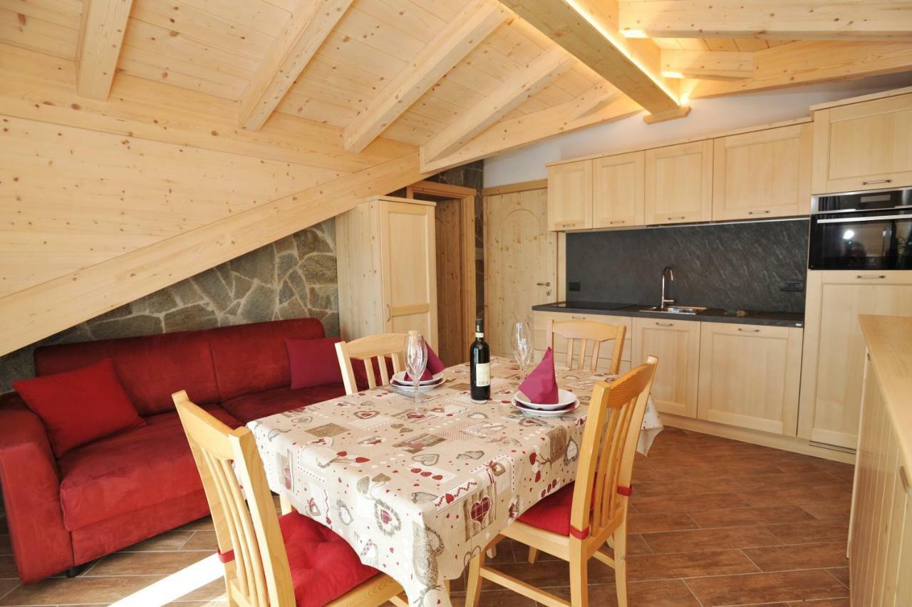 Apartmán Casa Viola Isolaccia Exteriér fotografie