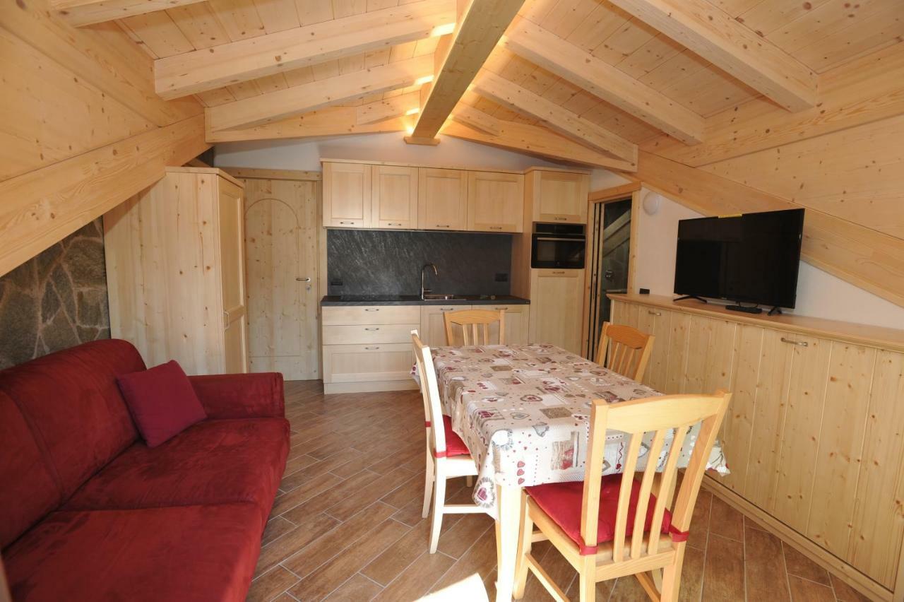 Apartmán Casa Viola Isolaccia Exteriér fotografie